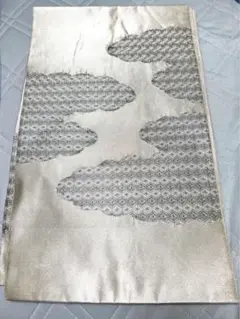 値下げ可能 絹 着物 帯 シルバー シルク