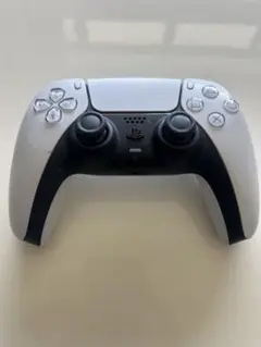 PlayStation 5 コントローラー ホワイト/ブラック