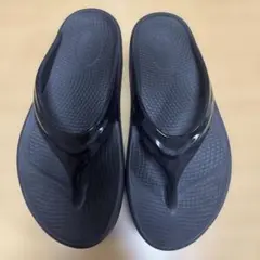OOFOS OOmega サンダルEU38サイズ