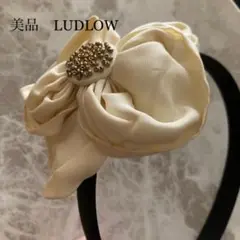 ラドロー■LUDLOW■カチューシャ■ベージュ■クリスマス■パーティー