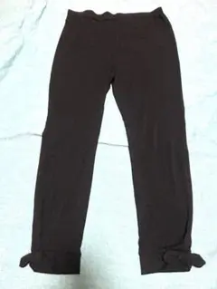 コムサブロンドオフ　黒　裾リボン付きレギンス