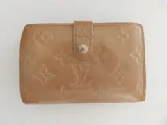 ルイヴィトン ヴェルニ 2つ折財布