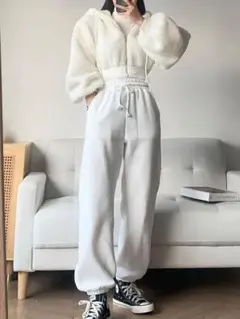 Item thumbnail for item 04306686-f1c1-4952-aee1-28933e9599e1