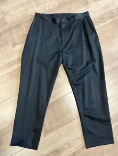【美品】SISE／ポンチスラックス／ブラック センタープレスサイドボタンスラックス Ot11718