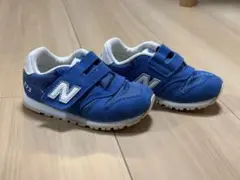 New Balance 子供用スニーカー 青色