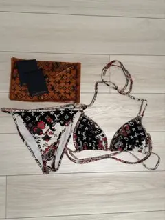 【美品】LOUIS VUITTON 水着トップス モノグラムビキニトップ ｜ルイ・ヴィトン 公式サイト - 1AGQ68