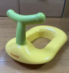 【 Combi 】 補助便座 《取って付き・取ってなし》