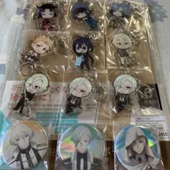 刀剣乱舞缶バッジとアニカフェアクリルキーホルダー