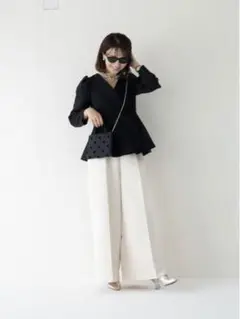 BIBI bag. “POCHETTE” Dot. Black
