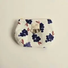 Item thumbnail for item 052b8bcb-f92c-437a-b29d-d772a8422639