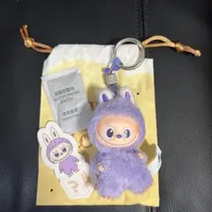 THE MONSTER PIN FOR LOVE ぬいぐるみペンダント　ラブブ