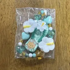 サンリオ　トコナツバケーション　シークレットストラップ　ポチャッコ