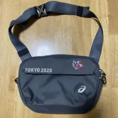 オリンピック TOKYO2020 ボランティアグッズ ウエストポーチピンバッジ付