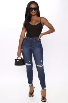 Fashion nova ファッションノバ　スキニーデニム　インディゴ　ジーンズ