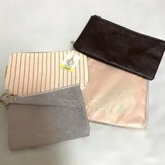 【全て新品未使用】ポーチ4点セット（おまけ付き）