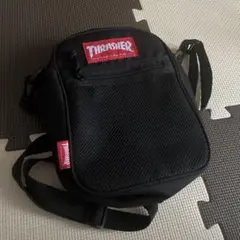 THRASHER ブラック サコッシュ