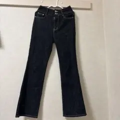 ダークブルーブーツカットデニム