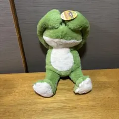 新品 ぬいぐるみ かえる おめめかくしポーズ 緑