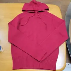 MaxMara パーカー。