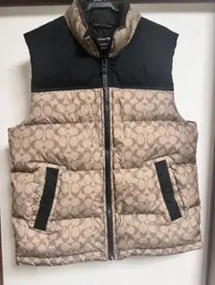 COACH ダウンベスト Mサイズ ベージュ/ブラック