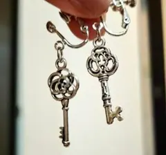 Item thumbnail for item 48394105-b855-4ccd-99b3-1194fb7115f9