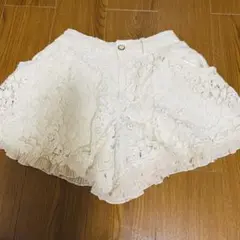 アクシーズファムホワイトレースショートパンツ フリル付き