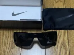 Nike ブラック　ゴルフ　サングラス ケース付き