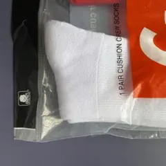Supreme Hanes ソックス Bulki　赤白4足