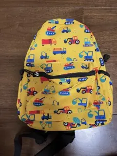 イエロー 車　リュック
