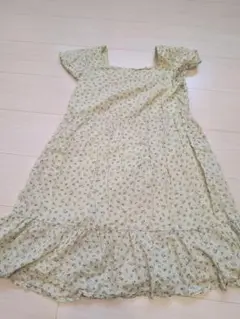 H&M 花柄 半袖ワンピース EUR 150