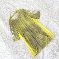 Item thumbnail for item 82c23251-fa43-4c72-815e-35683804eebd