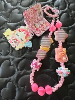 ハンドメイドストラップ