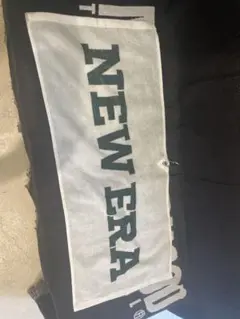NEW ERA タオル ホワイト/グリーン 約70cm x 30cm