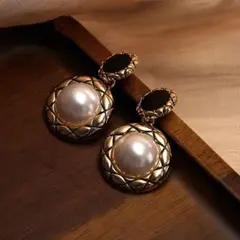 Item thumbnail for item fba43768-722f-4508-99a4-316160884e14