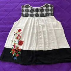 Desigualデシグアル ノースリーブ　タンクトップ