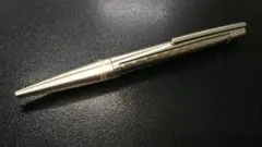 Item thumbnail for item e67d03eb-d31d-4638-8853-890c71cd1e3b