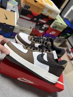 Nike Air Force 1 Low Retro "Escape"