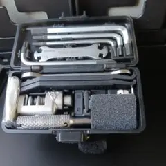 TOPEAK SURVIVAL GEAR BOX 工具セット