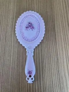 バラ装飾のピンクオーバルミラー