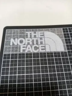 THE NORTH FACE　アイロンプリントシート　ノースフェイス　キラキラ