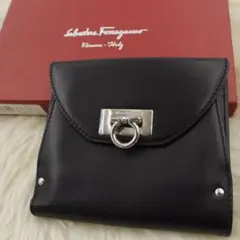 【新品未使用品✨希少モデル】Salvatore Ferragamo 折り財布