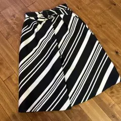 BALLSEY ウエストリボン付き 変形ストライプ膝丈ふんわりフレアスカート