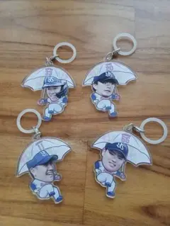 ヤクルトスワローズ　アンブレラチャーム　セット売り