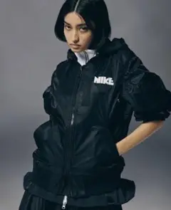 nike sacaiコラボパーカー