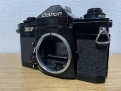 Canon キャノン　EF ブラック　ボディ　フィルムカメラ　シャッターOK
