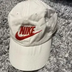 Item thumbnail for item 46400778-e569-402a-b8cd-807eda7f21b5