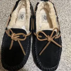 ugg DAKOTA