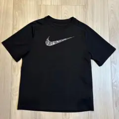 NIKE ナイキ　Tシャツ　150