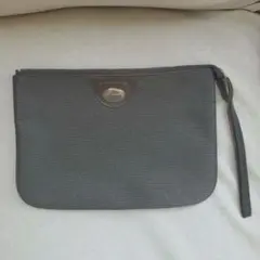 【新品】黒いストライプデザインポーチ
