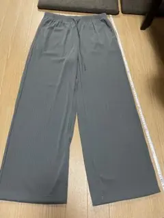 ジーユー　リブプルオンパンツ